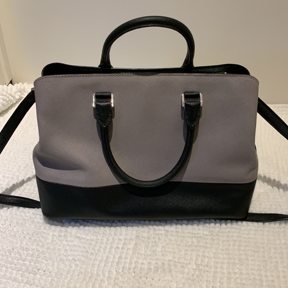 Michael Kors Grey and Black handbag - Picture 2 of 7
